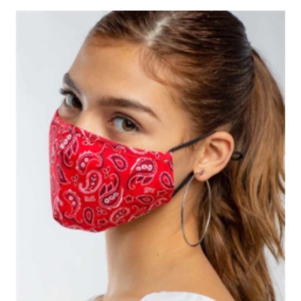 Clearance💎5/$25 New Papaya Red Paisley 3-Layer Reusable Face Mask